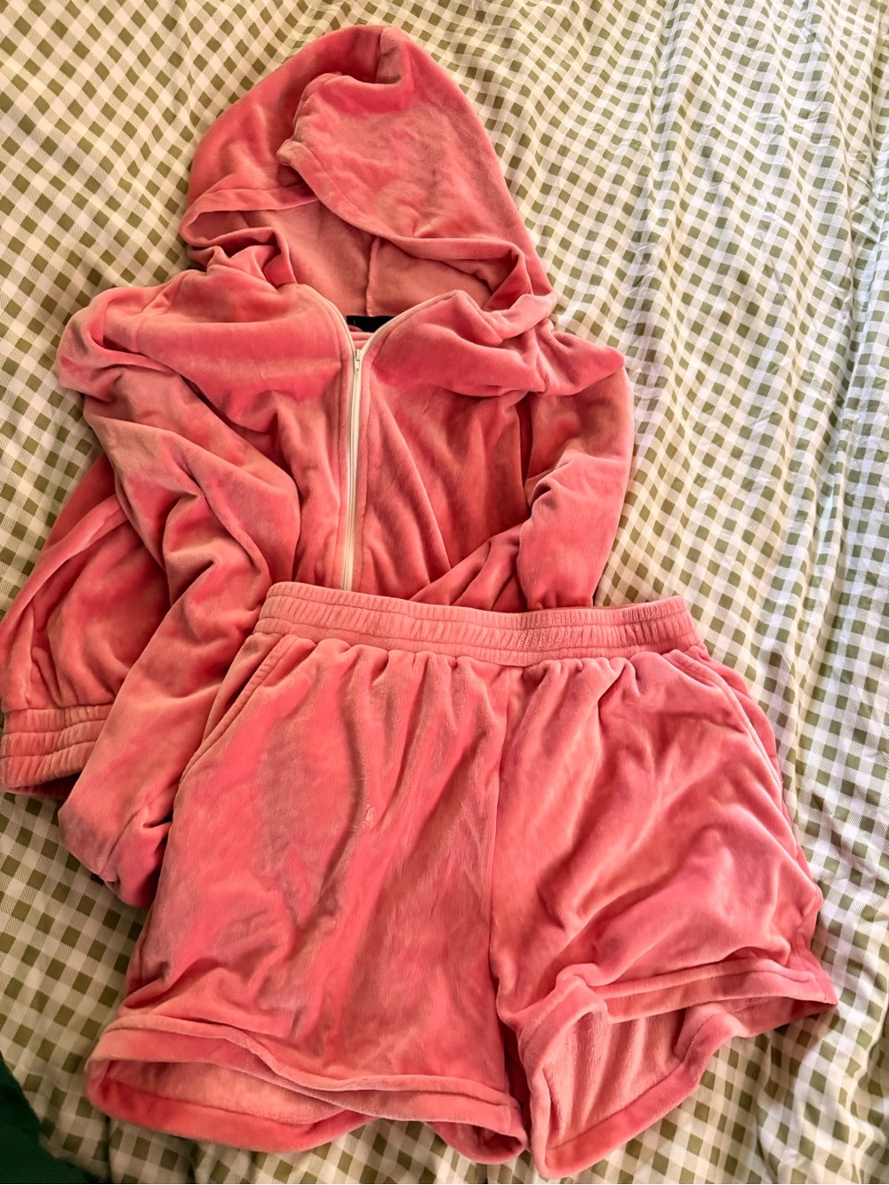 PrettyGarden Pink Velour Hoodie & Shorts Set